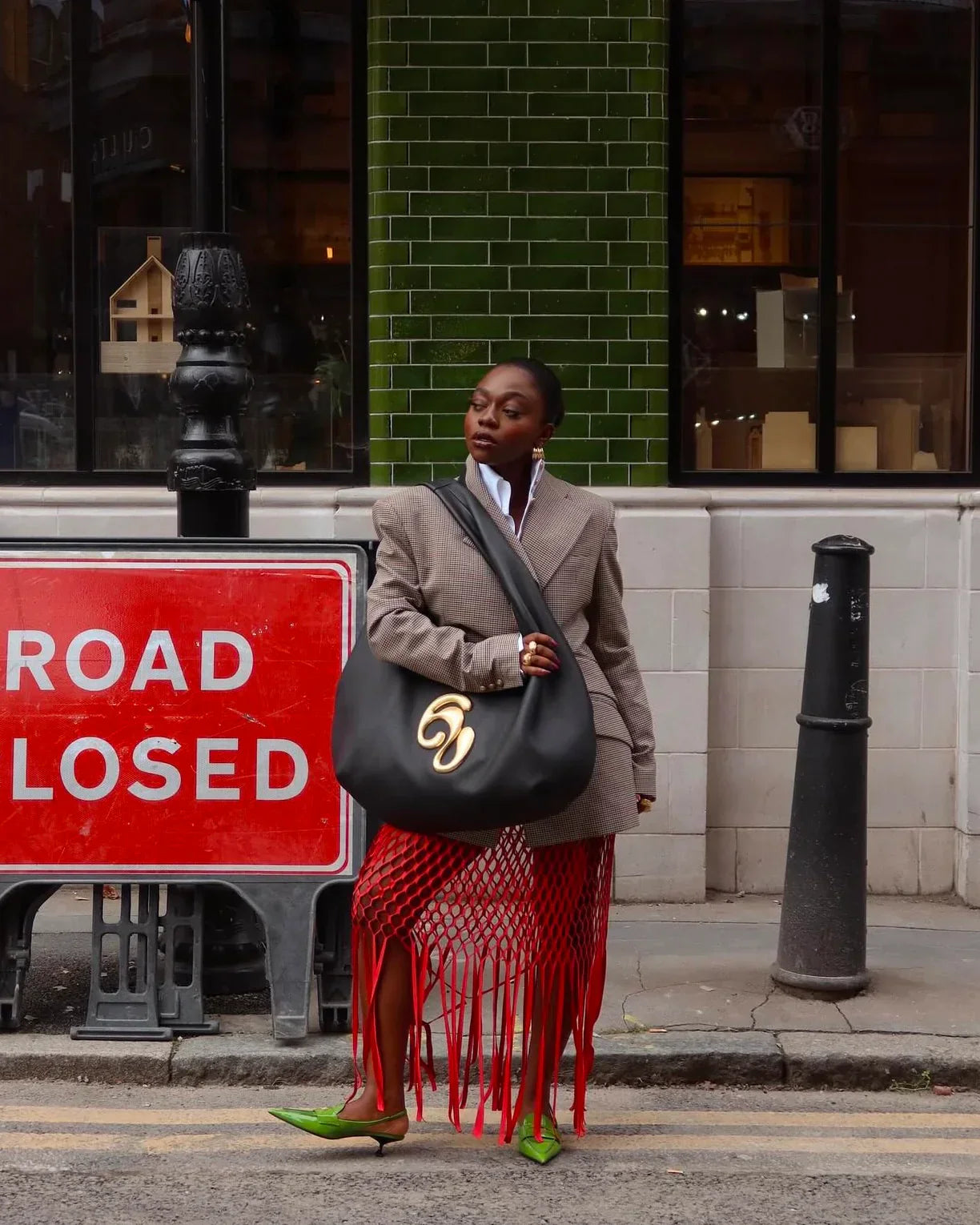 THE KEY TO NAILING MAXIMALIST FASHION