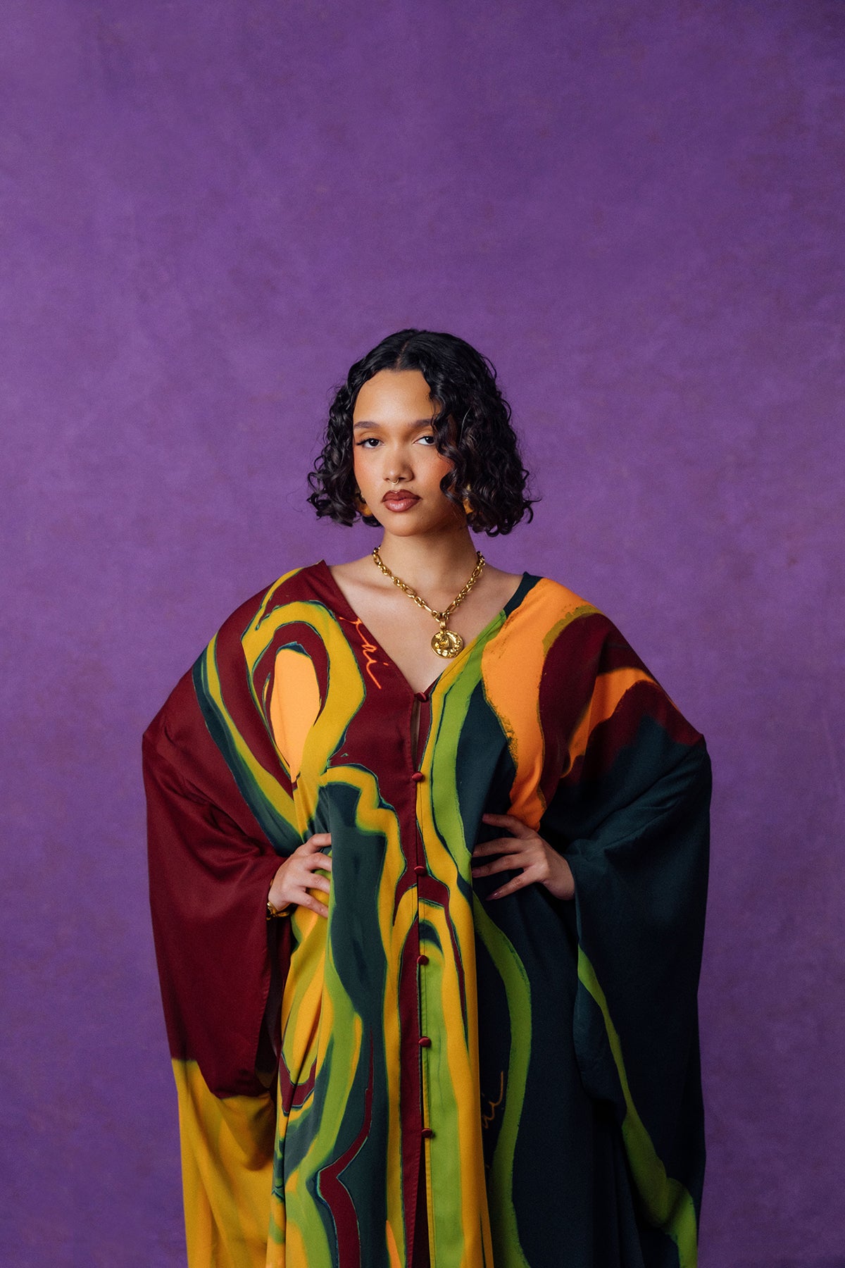 Rabi Abstract Printed Silky Kaftan - Burgundy