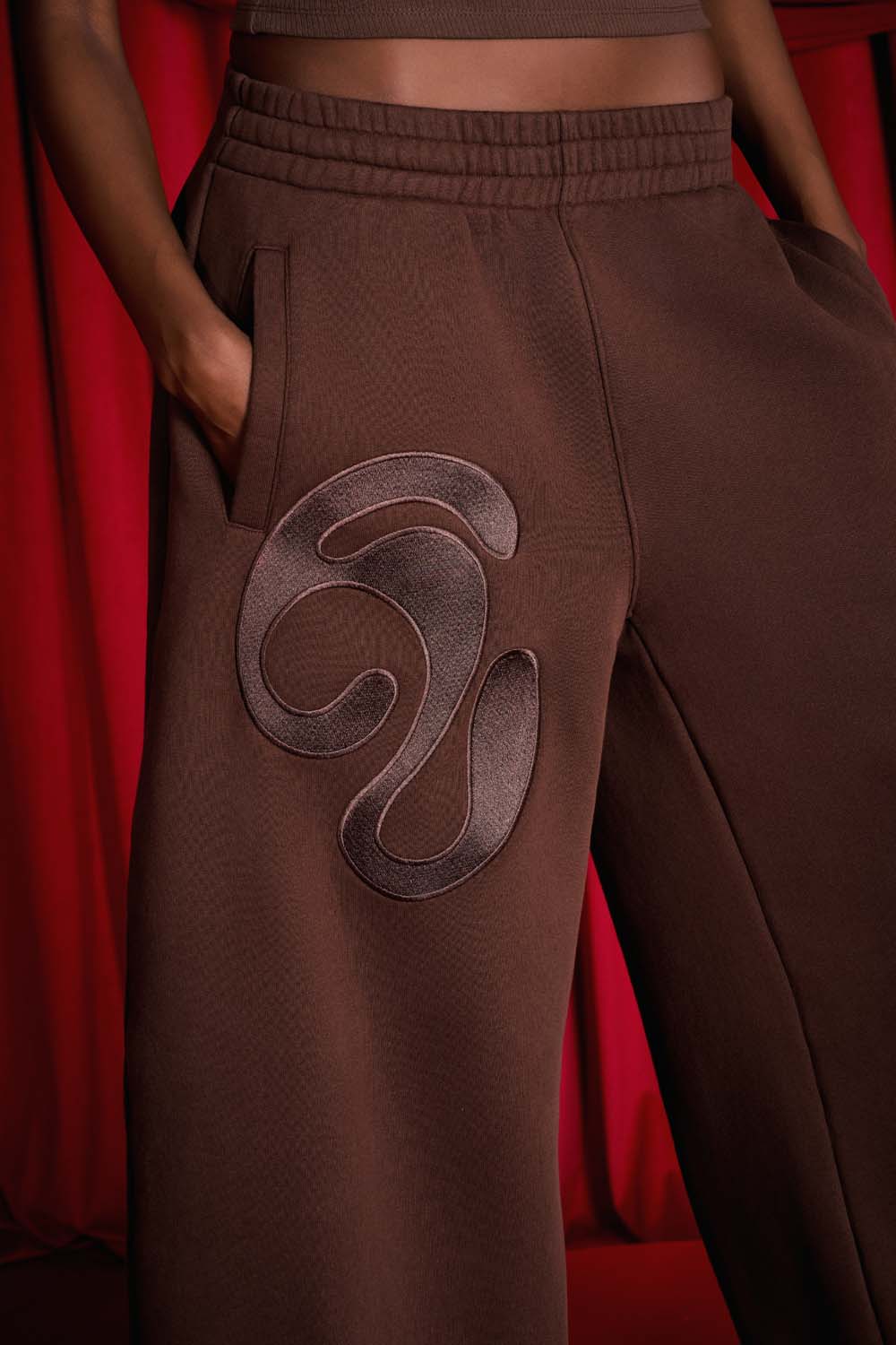 Kaia Logo Embroidered Cotton Parachute Sweatpants - Espresso