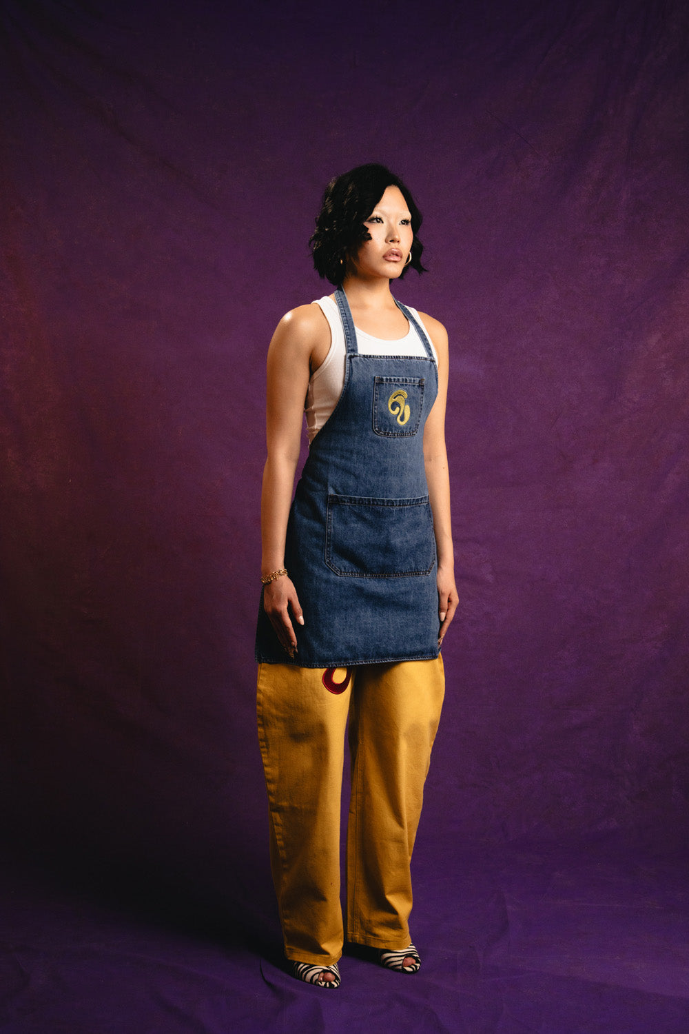 Kai Denim Embroidered Logo Apron - Denim Blue