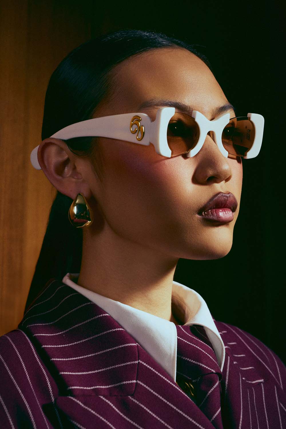 Suki Sculptural Statement Sunglasses - White