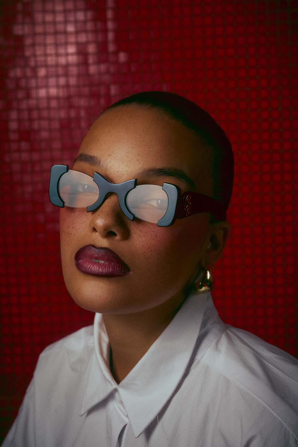 Suki Sculptural Statement Sunglasses - Black