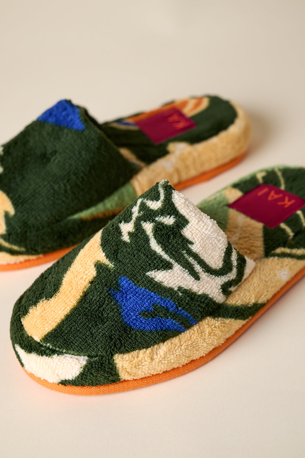 Gaia Printed Slippers - Forest Green