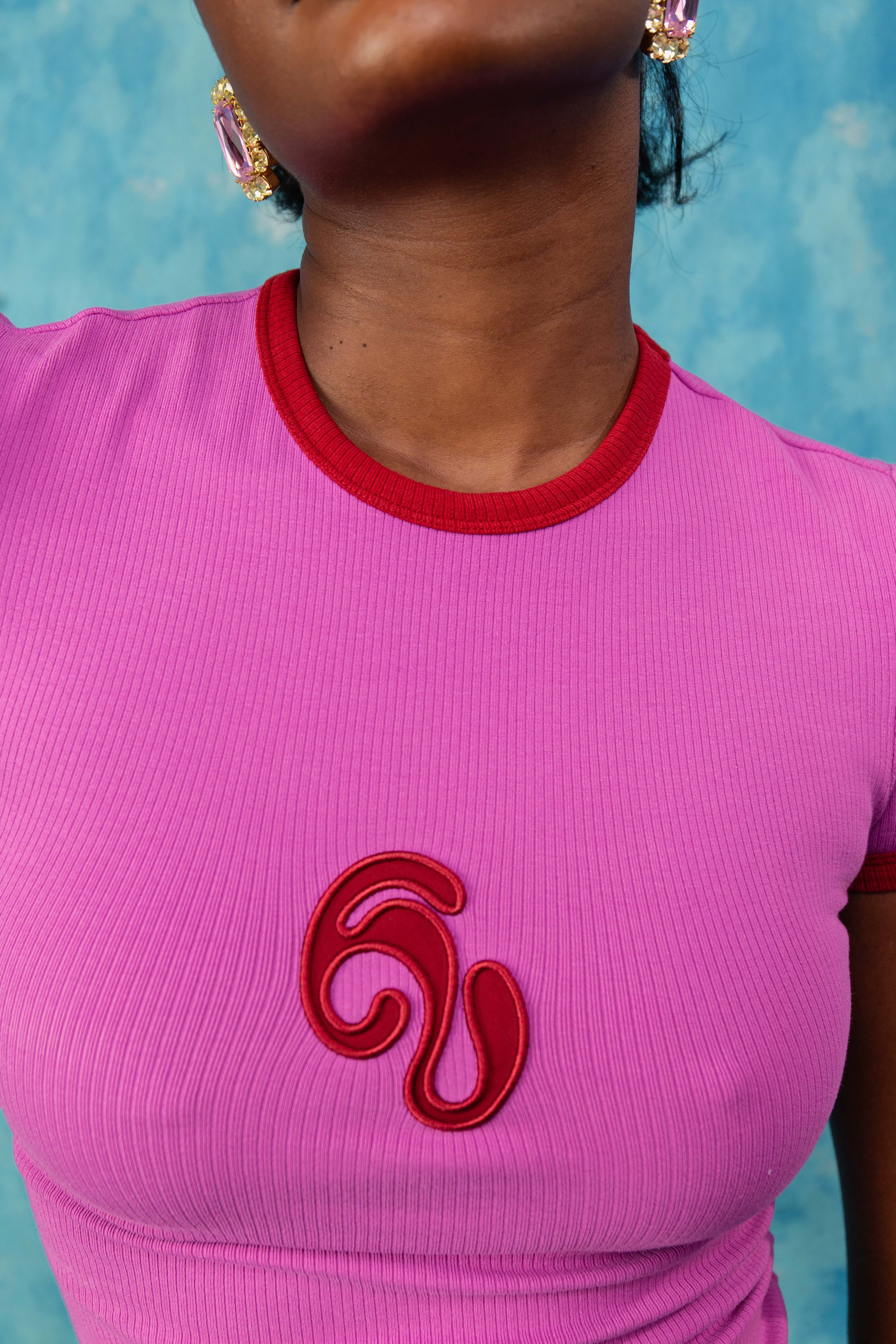 トップス NAO Nao Cotton Logo Embroidered Baby Tee - Pink – Kai Collective
